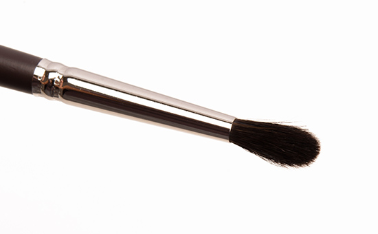 Louise Young LY38B Tapered Shadow Brush