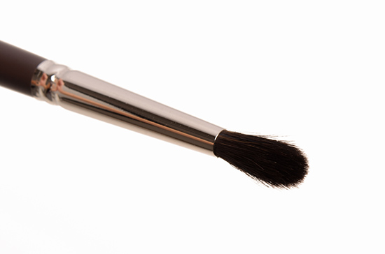 Louise Young LY38B Tapered Shadow Brush
