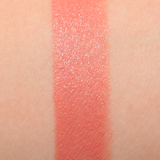 Charlotte Tilbury Bitch Perfect Kissing Lipstick