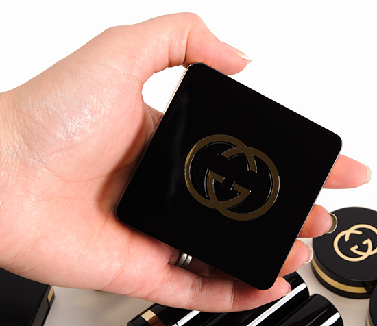Gucci Cherry nectar Sheer Blushing Powder