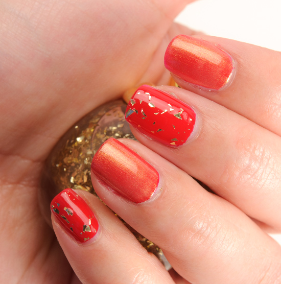 Dior Golden Shock layered over Shock Vernis on middle and pinky fingernails; Mirror over Shock Vernis on index and ring fingernails