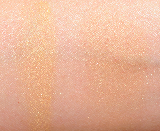 Dior Gold Shock (001) Diorific Illuminating Pressed Powder