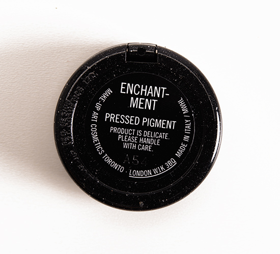 MAC Enchantment Pressed Pigment