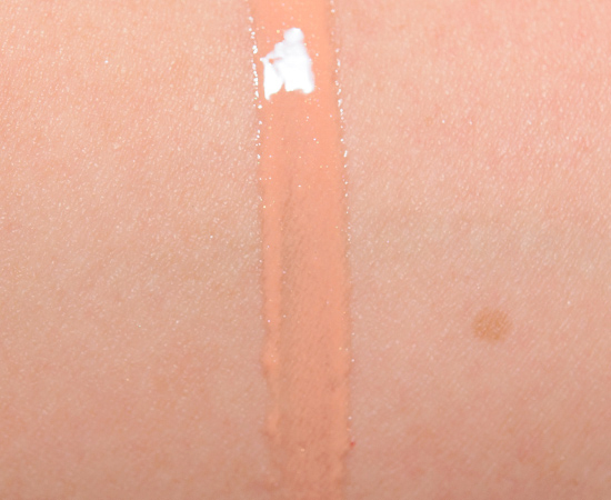 MAC Chic Supremacy Lipglass