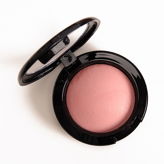 MAC Modest Blush Mineralize Blush