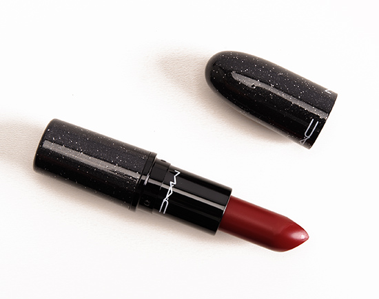 MAC Salon Rouge Lipstick