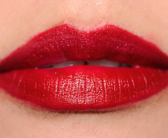 MAC Salon Rouge Lipstick