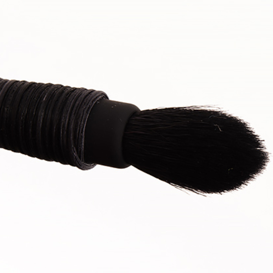 NARS Kabuki Eye Brush • Brush Review & Swatches