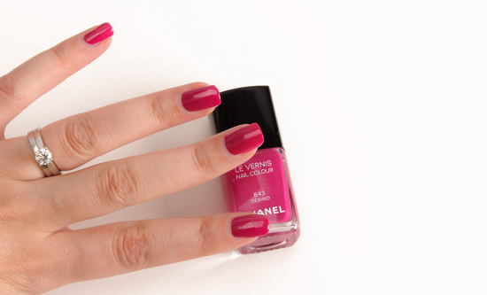 Chanel Desirio (643) Le Vernis Nail Colour