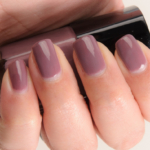 Chanel Tenderly (641) Le Vernis Nail Colour