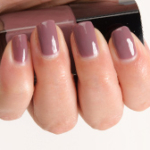 Chanel Tenderly (641) Le Vernis Nail Colour
