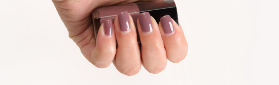 Chanel Tenderly (641) Le Vernis Nail Colour