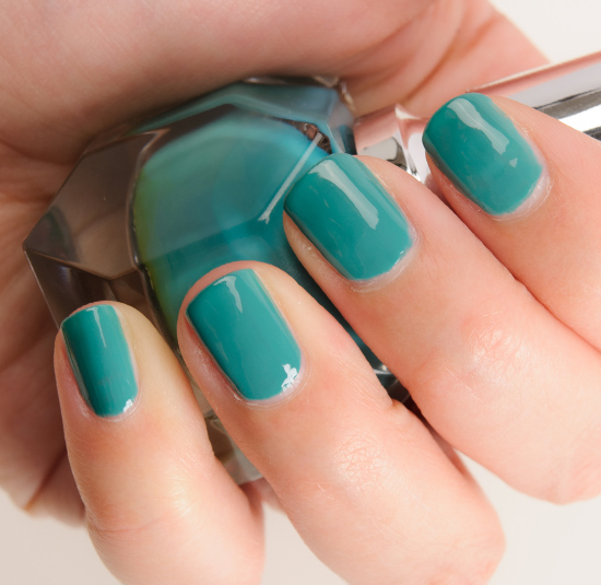 Christian Louboutin Ni Toi Ni Moi Nail Colour