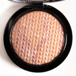 MAC Perfect Topping (Lightness of Being) Mineralize Skinfinish