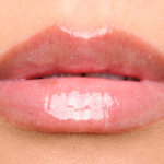 MAC Beautiful Moves Mineralize Glass