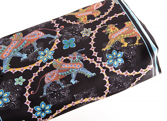 MAC x BollyDoll/Blue Makeup Bag