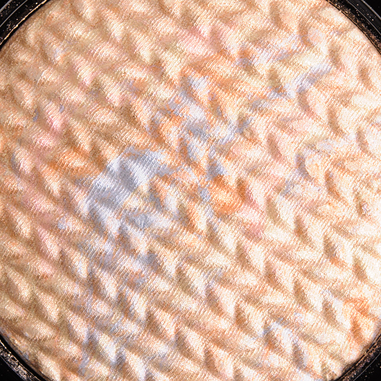 MAC Lightscapade Mineralize Skinfinish