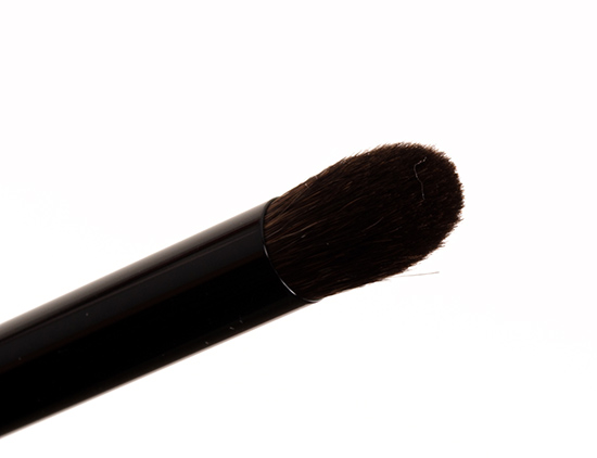 Suqqu Eyeshadow Brush M  