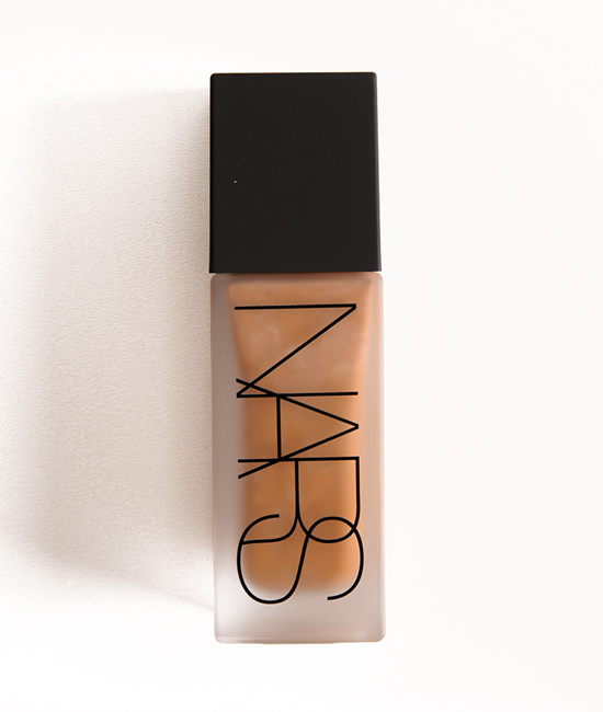 NARS New Guinea All Day Luminous Weightless