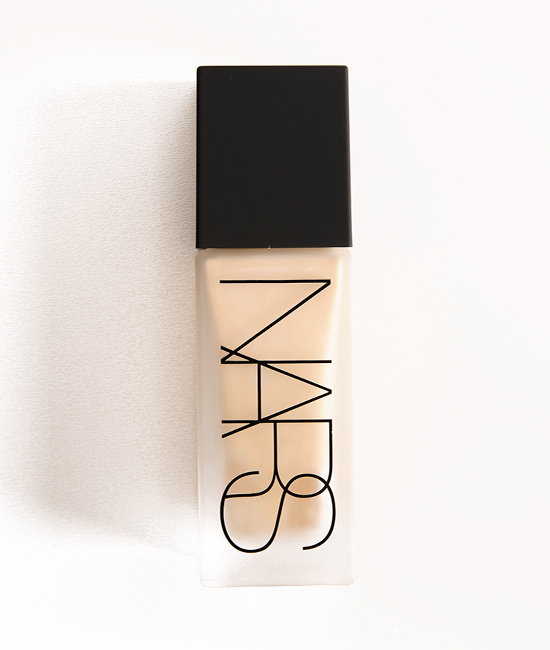NARS Siberia All Day Luminous Weightless
