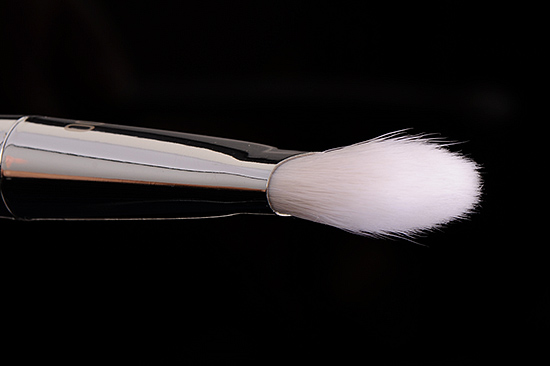 Real Techniques #200 Oval Shadow Brush