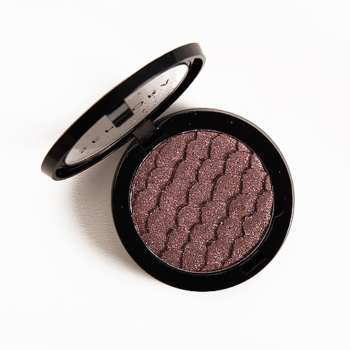 Sephora Siren's Charm (111) Colorful Duo Reflects Colorful Eyeshadow