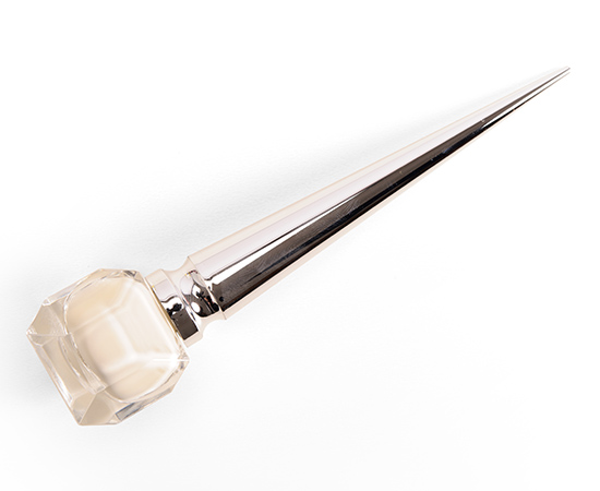 Christian Louboutin Beaute Salonu Nail Colour