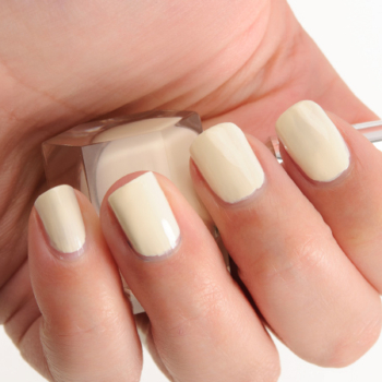 Christian Louboutin Beaute Salonu Nail Colour