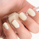 Christian Louboutin Beaute Salonu Nail Colour
