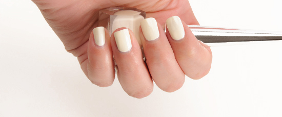 Christian Louboutin Beaute Salonu Nail Colour