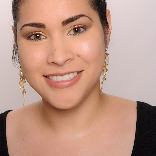 Becca Pearl Shimmering Skin Perfector