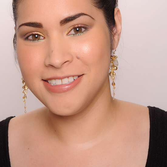 Becca Topaz Shimmering Skin Perfector