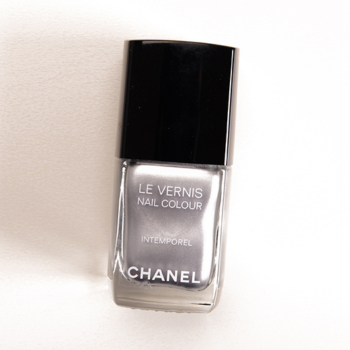Chanel Intemporel Le Vernis Nail Colour