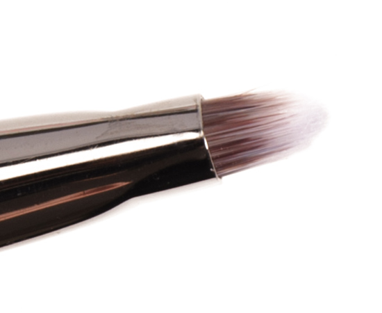 IT Cosmetics No-Tug Dual Airbrush Eyeshadow Brush
