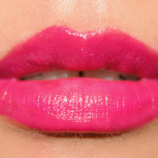 Maybelline Carnation Cabernet (970) ColorSensational Lipcolor