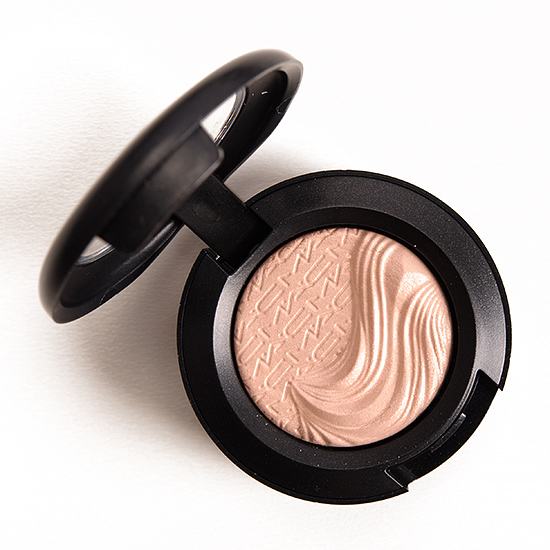 MAC Extra Dimension Eyeshadow A Natural Flirt