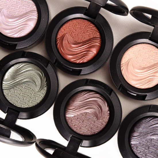 MAC Extra Dimension Eyeshadow