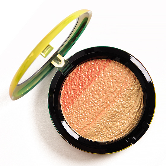 MAC Freshen Up High-Light Powder