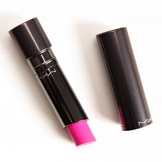 MAC Glamorized Huggable Lipcolour