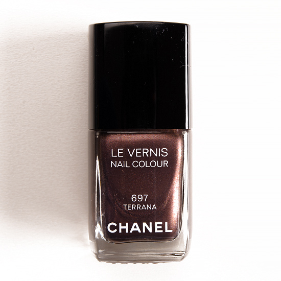 Chanel Terrana (697) Le Vernis Nail Colour