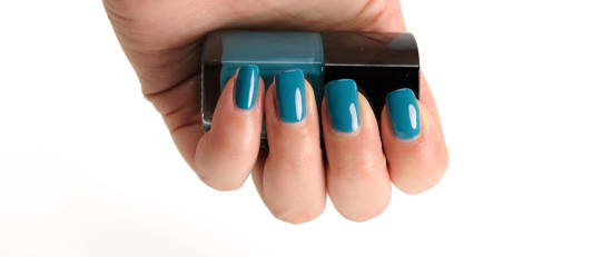 Chanel Mediterranee (707) Le Vernis Nail Colour
