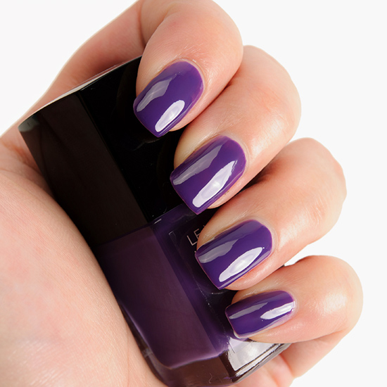 Chanel Lavanda (727) Le Vernis Nail Colour