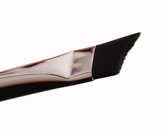 MAC 267 Curved Angle Brush