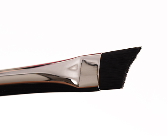 MAC 267 Curved Angle Brush