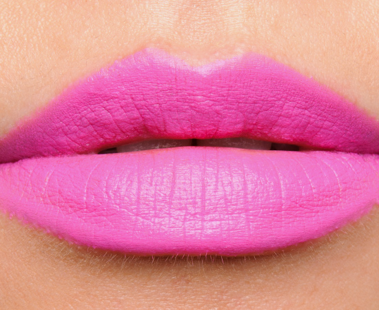 Maybelline Electric Pink ColorSensational Creamy Matte Lip Color
