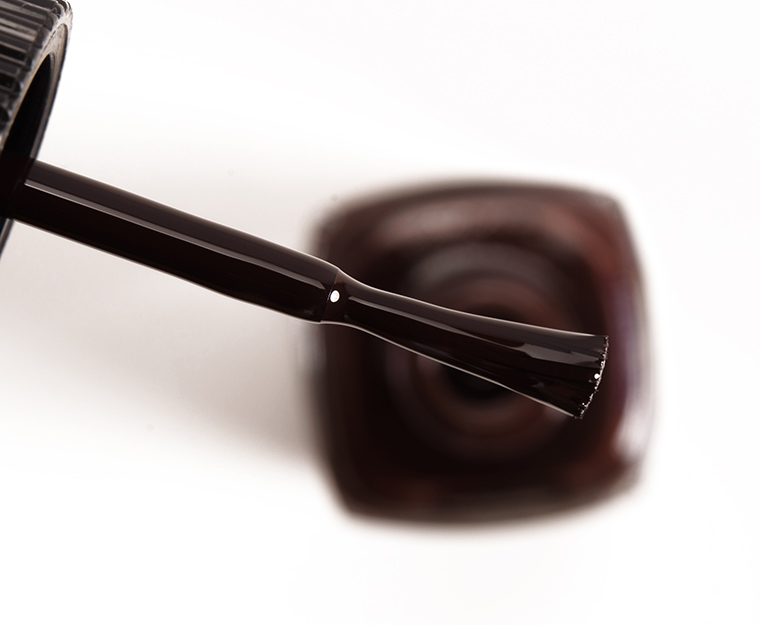 Chanel Chataigne (669) Le Vernis Nail Colour