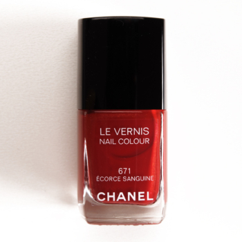 Chanel Ecorce Sanguine (671) Le Vernis Nail Colour