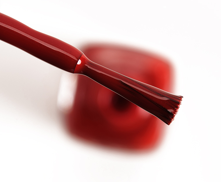 Chanel Ecorce Sanguine (671) Le Vernis Nail Colour