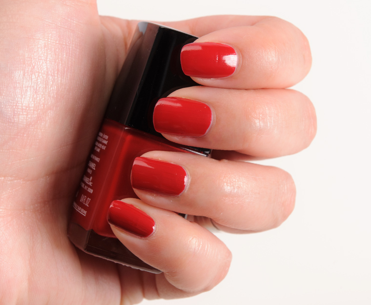 Chanel Ecorce Sanguine (671) Le Vernis Nail Colour