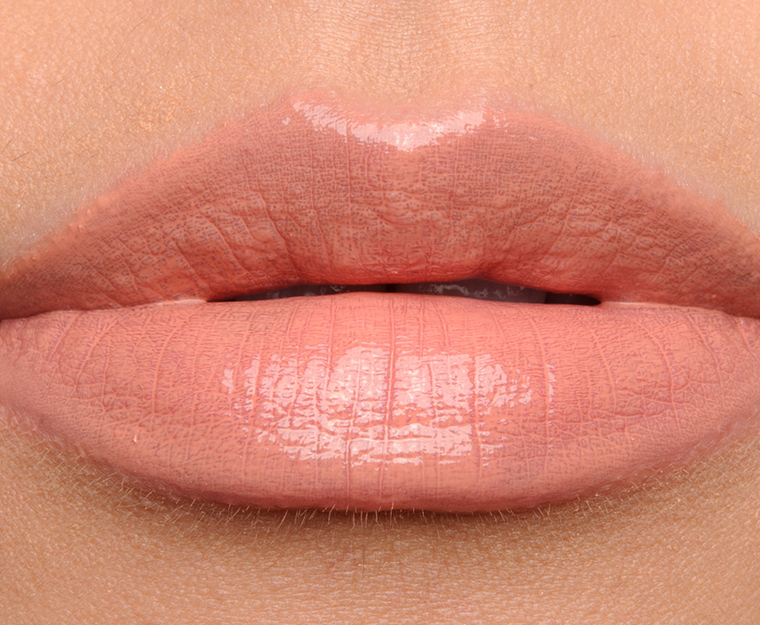 MAC Spanking Haute Vamplify Lipgloss